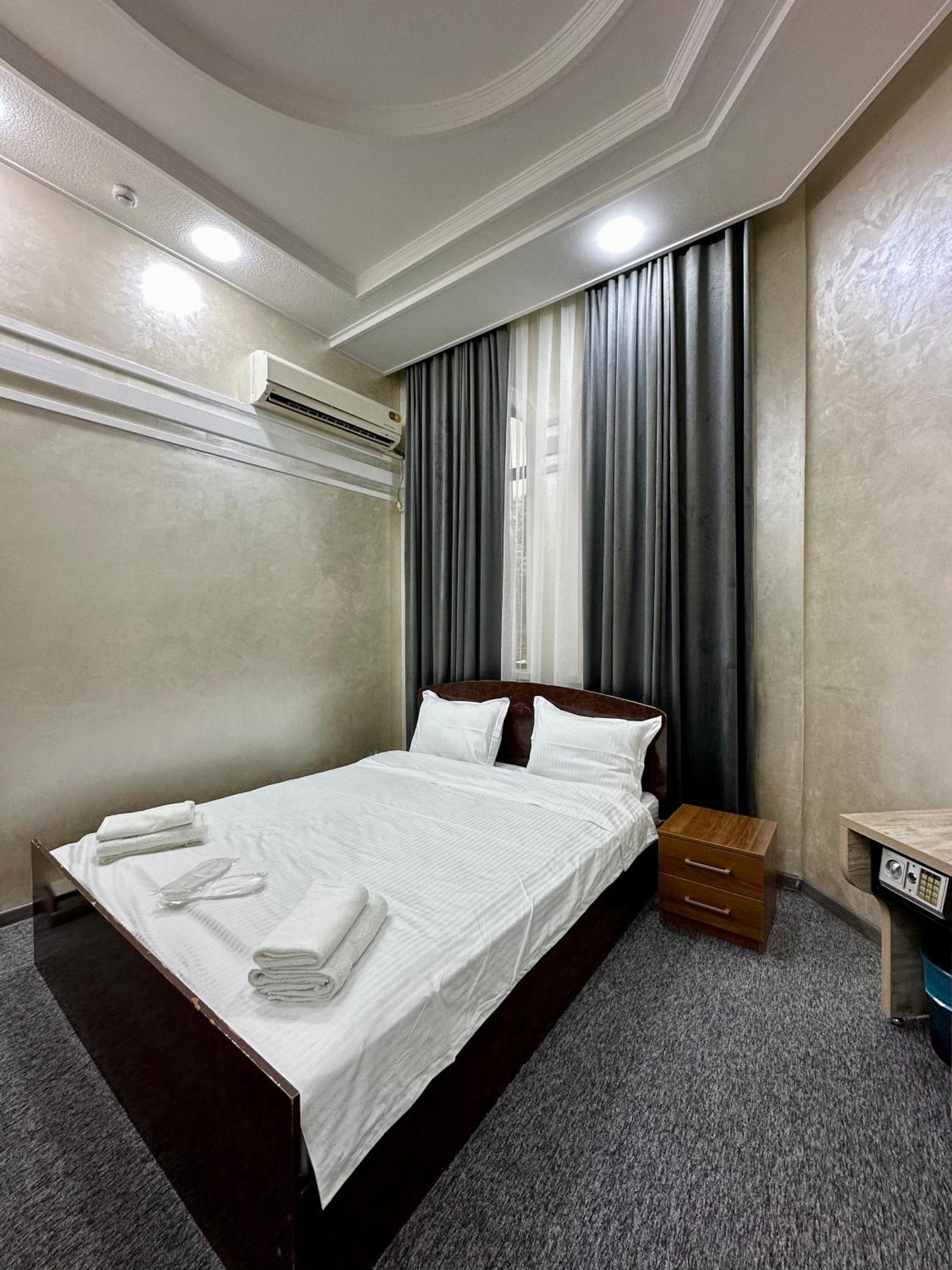 Rahat Inn Hotel タシュケント エクステリア 写真