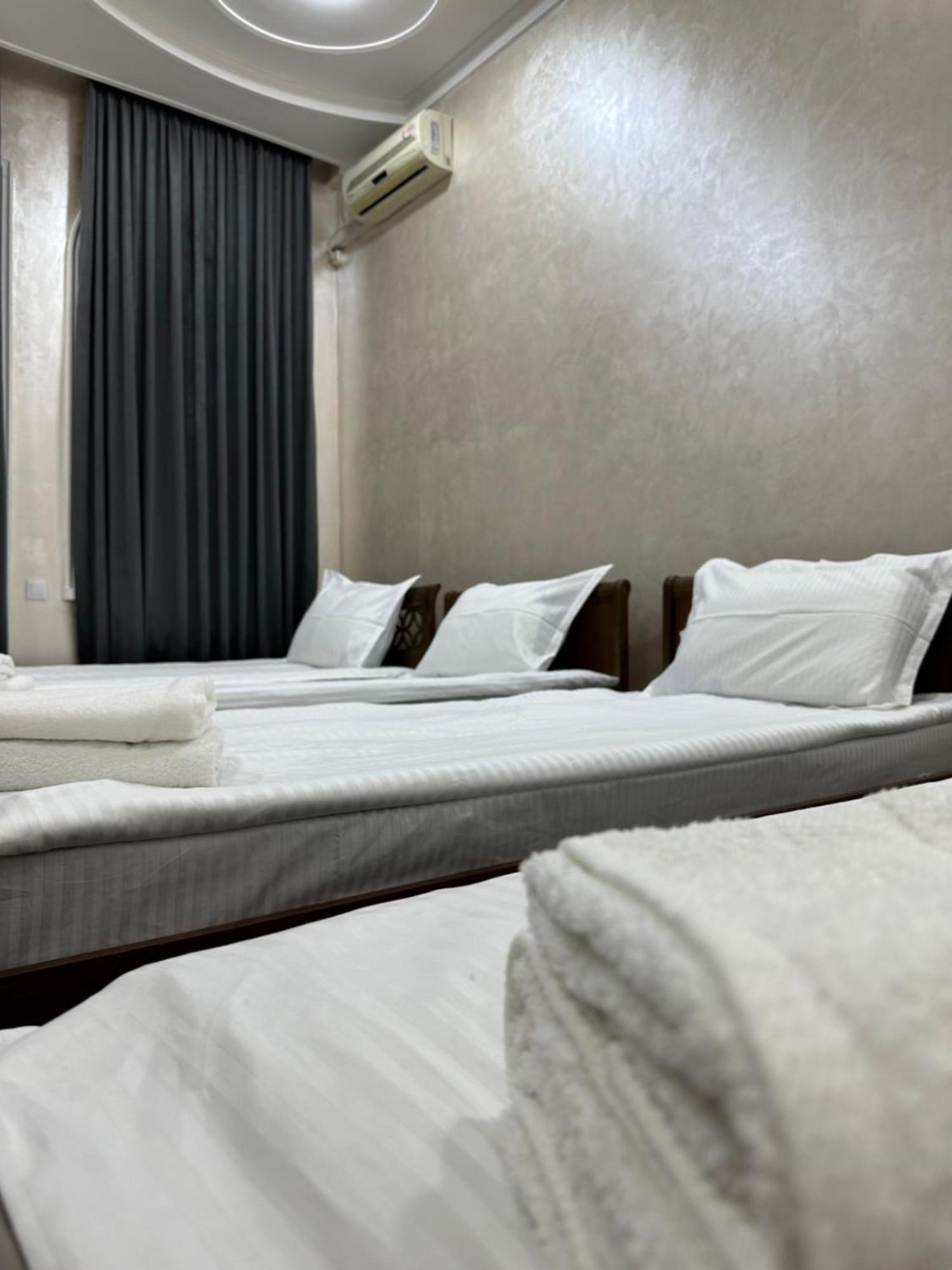 Rahat Inn Hotel タシュケント エクステリア 写真